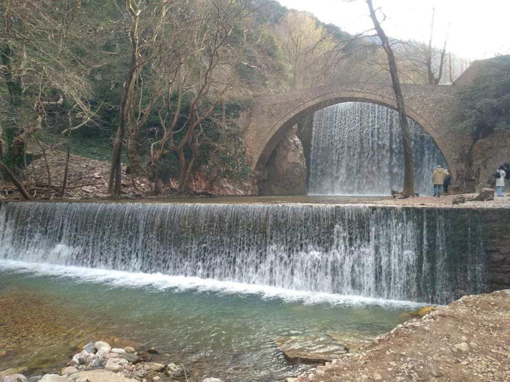 Panos House - High Luxury Apartment Trikala  Bagian luar foto