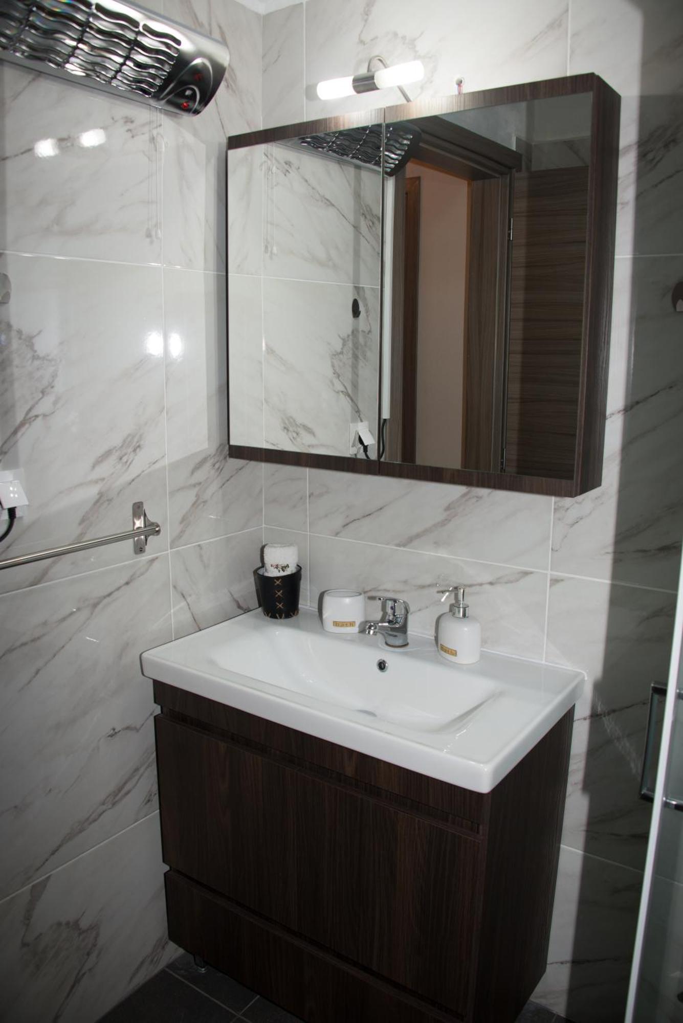 Panos House - High Luxury Apartment Trikala  Bagian luar foto