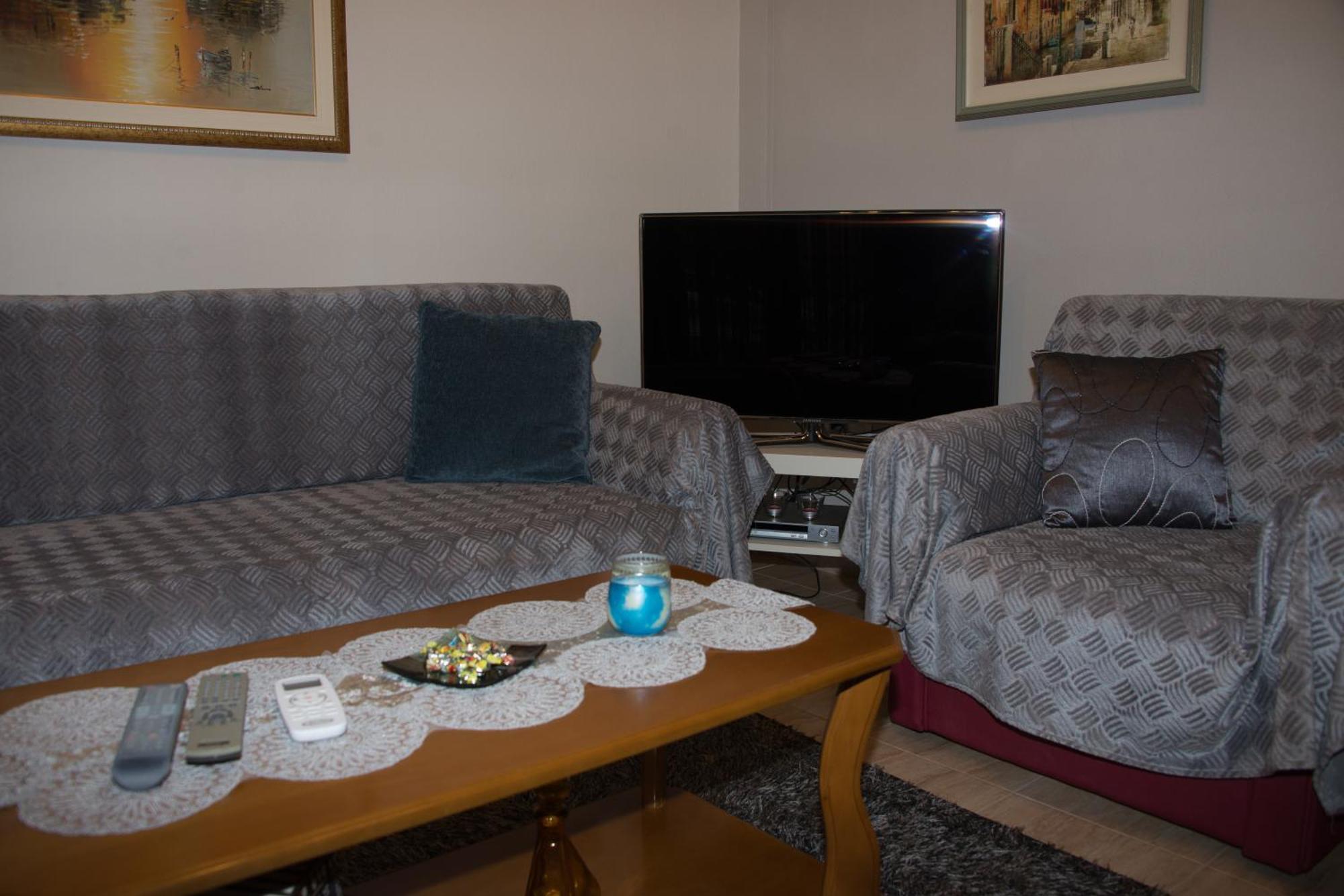 Panos House - High Luxury Apartment Trikala  Bagian luar foto